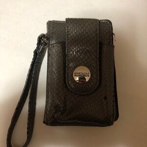 Kenneth Cole Reaction Phone Case And Wallet Snake Skin Pattern Authentic